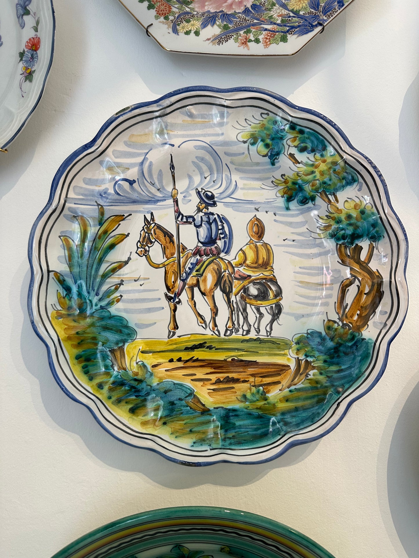 Plato decorativo Quijote y Sancho – Cerámica tradicional española