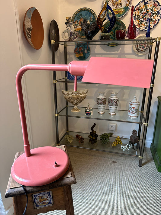 Lámpara de mesa rosa vintage estilo industrial